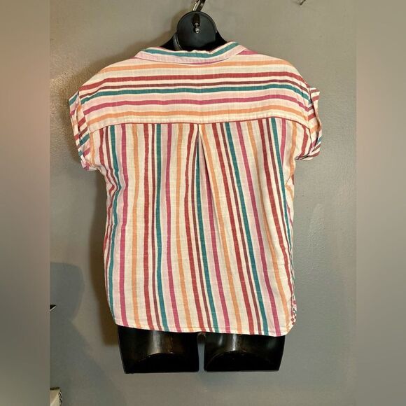 Unique Spectrum striped button up blouse - Picture 5 of 6